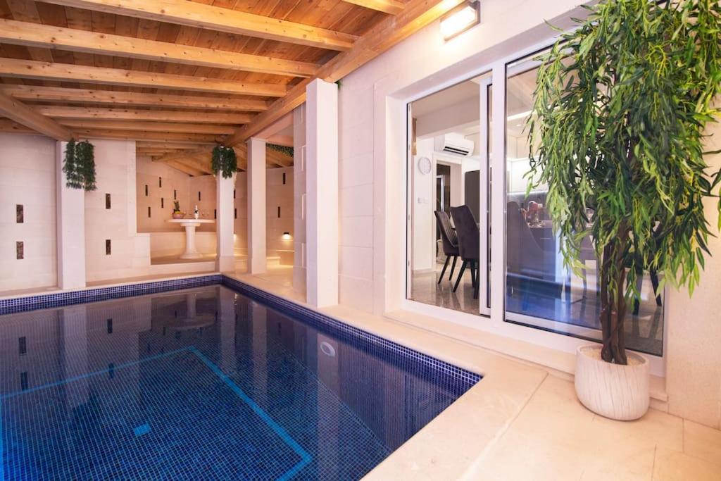 Apartment Paradise House Split