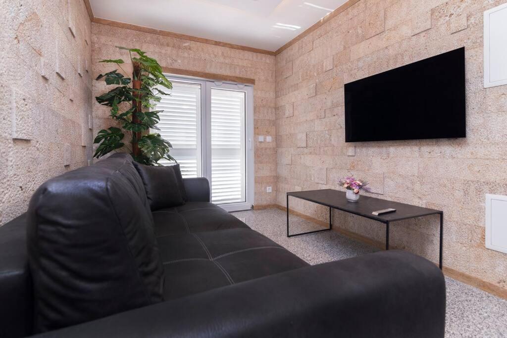 Paradise House Apartment