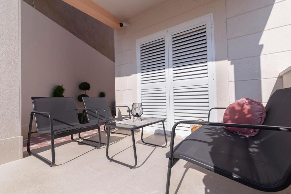 Paradise House Apartment